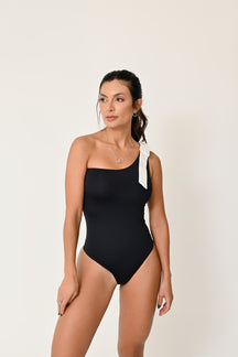 Body com Laço Removível - Estilo e Versatilidade em Uma Só Peça