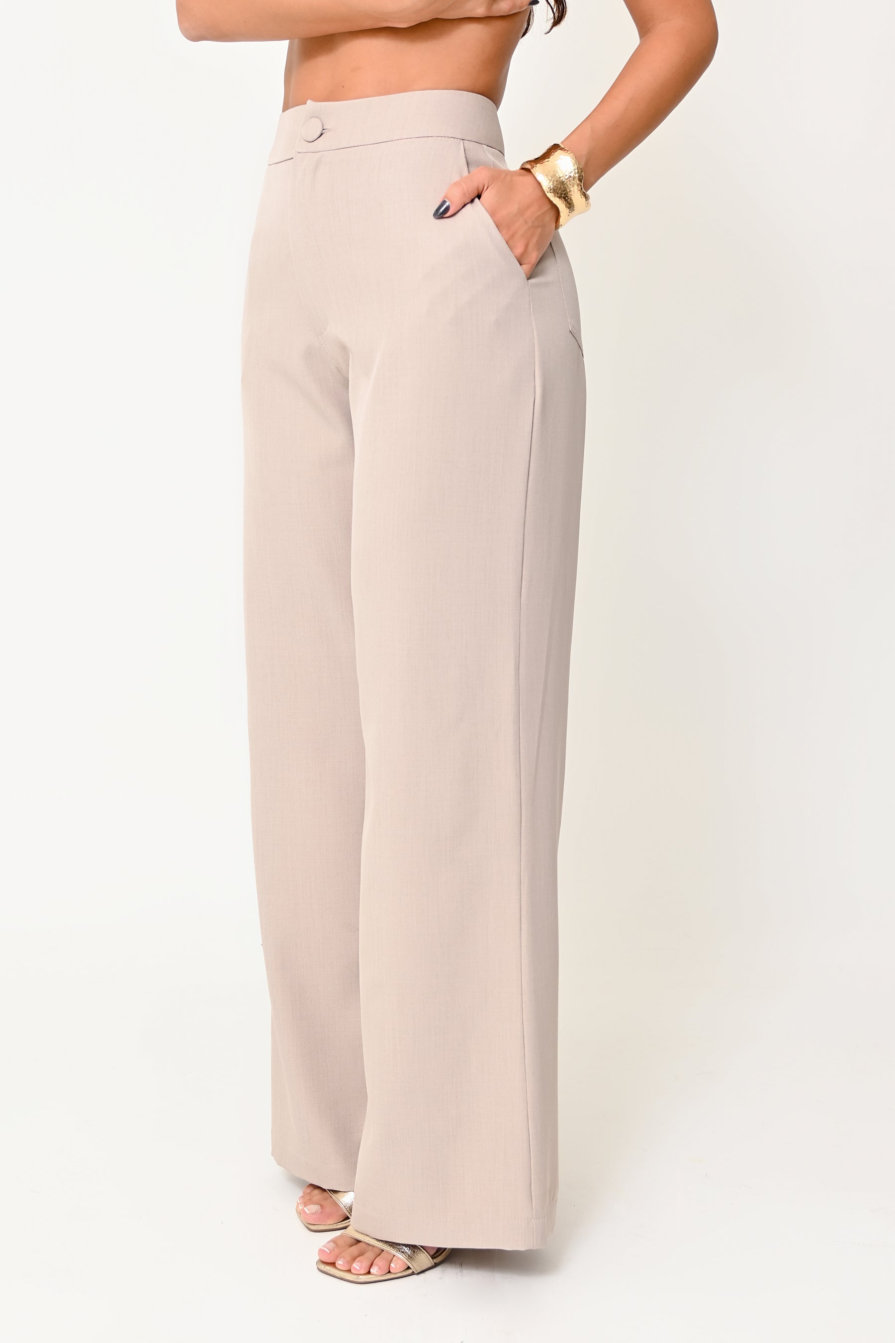 Calça Wide Leg Alfaiataria - Elegância e Conforto para o Seu Estilo