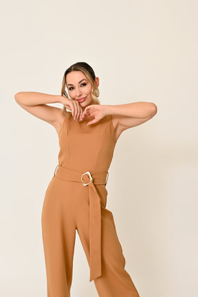 Macacão Alfaiataria com Cinto - Elegância e Sofisticação