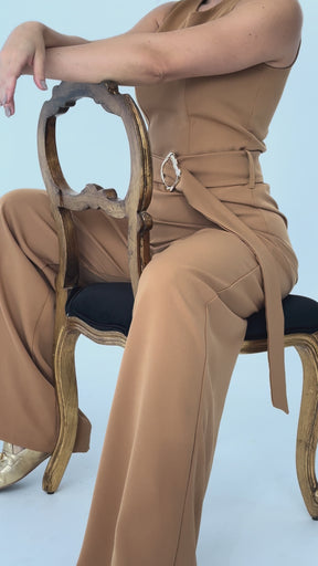 Macacão Alfaiataria com Cinto - Elegância e Sofisticação